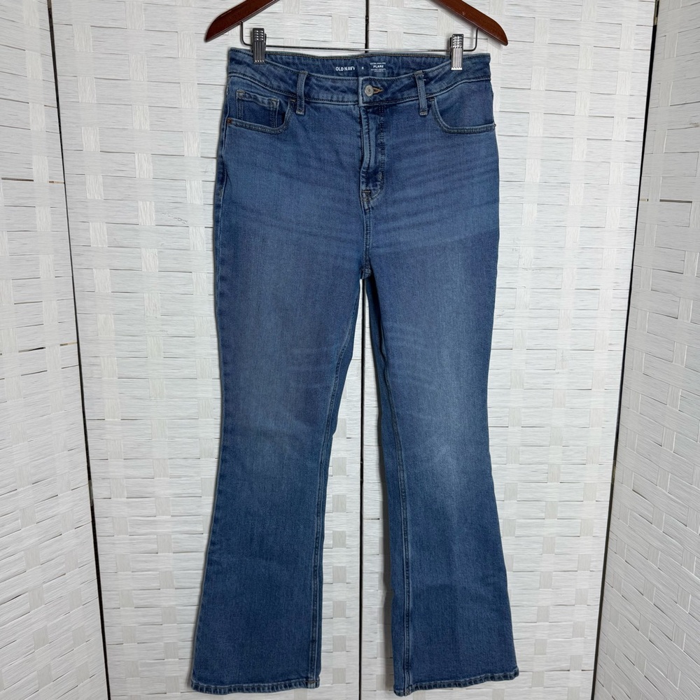 Old Navy‎ Extra High Rise Flare Medium Wash Jeans Size 8